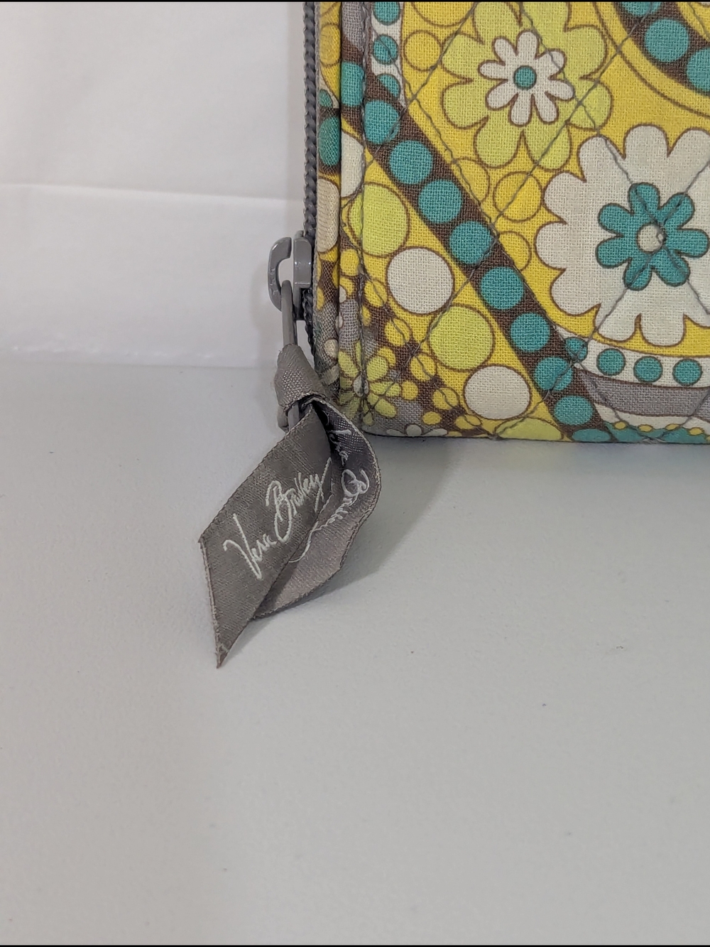 Vera Bradley Zip Around Wallet Paisley Floral Quilted Cotton Gray Yellow Blue - Picture 5 of 13